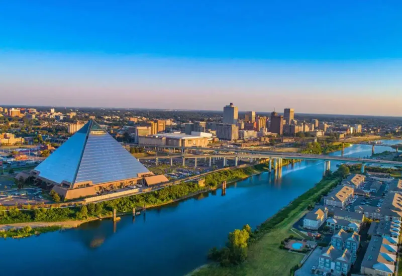 Memphis, Tennessee and River.